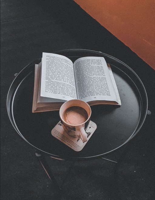 Tertarik Untuk Menerbitkan Buku? Berikut 4 Tahapan Penerbitan Buku Yang Harus Anda Ketahui